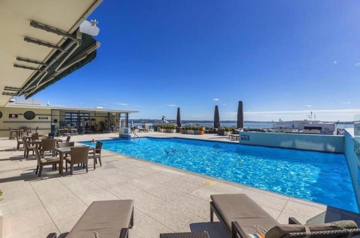 Luxury Private Apartment At The Heritage Hotel Auckland Buitenkant foto
